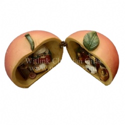 Small Nativity Décor in Apple Shape